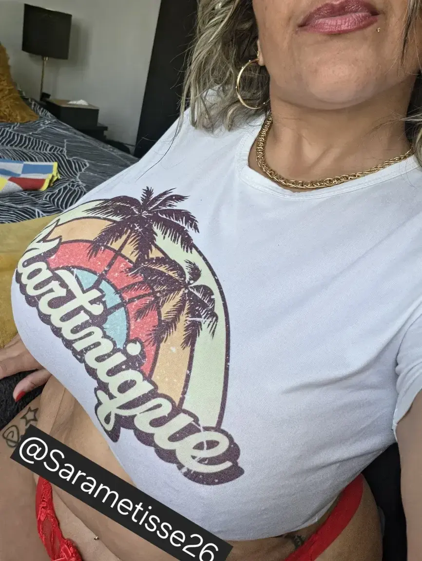 Leak & nude MYM — Sarametisse26 : « média » (MYM)