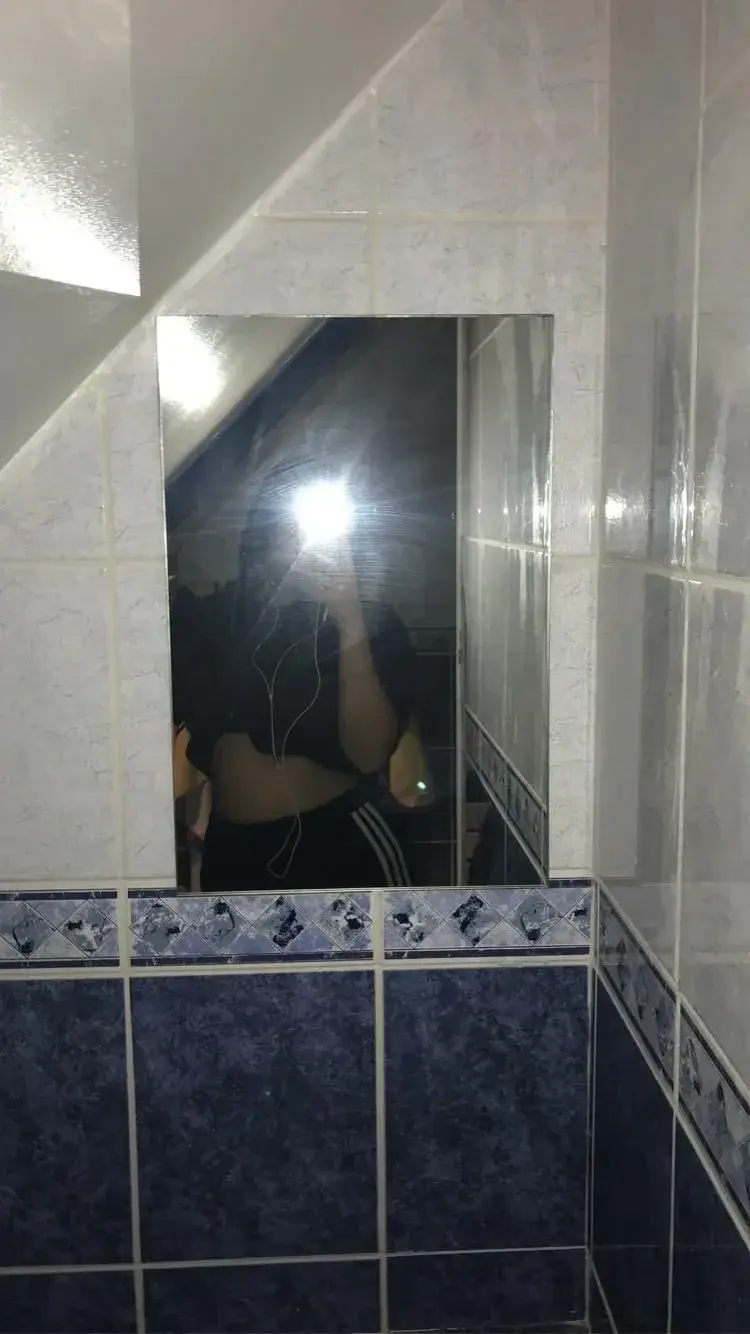 Leak & nude 1 — Rolu_