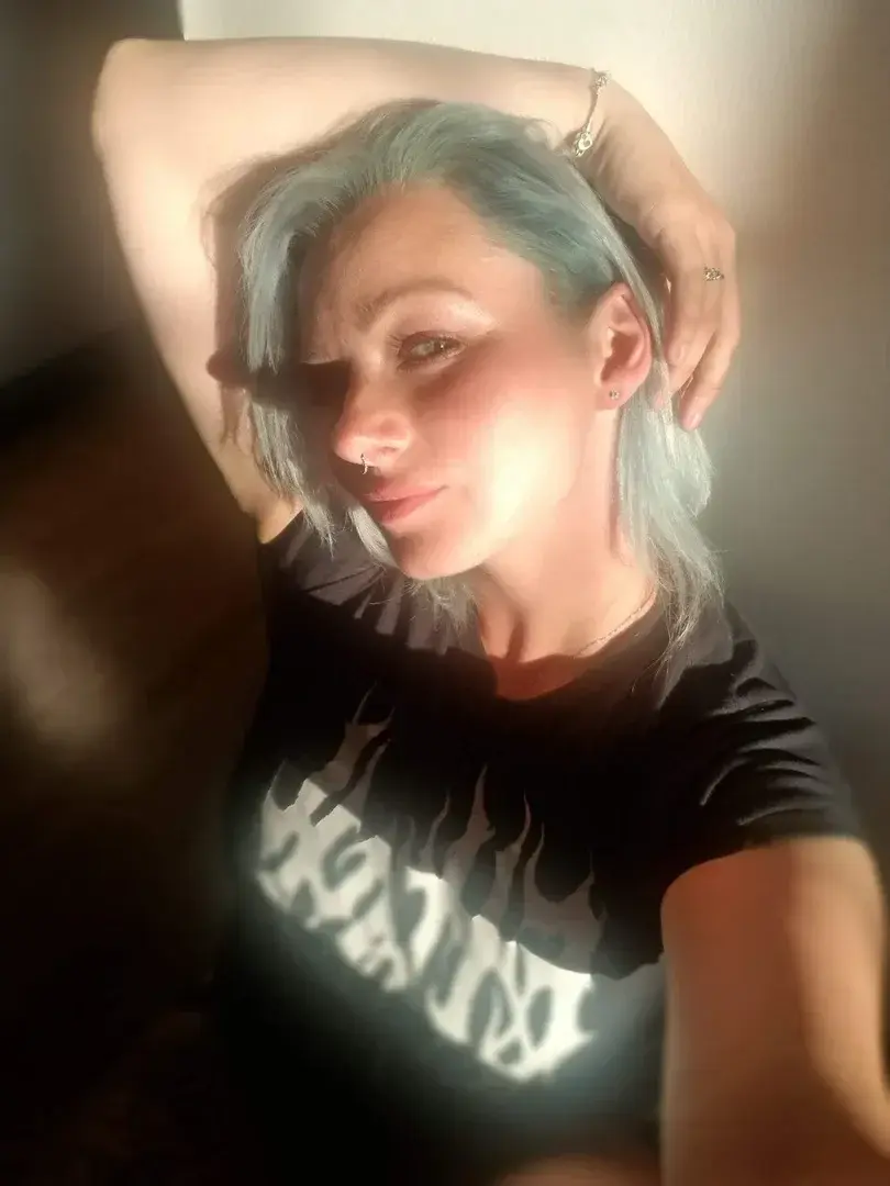 Abbyfeast — média 8 | French Modèles