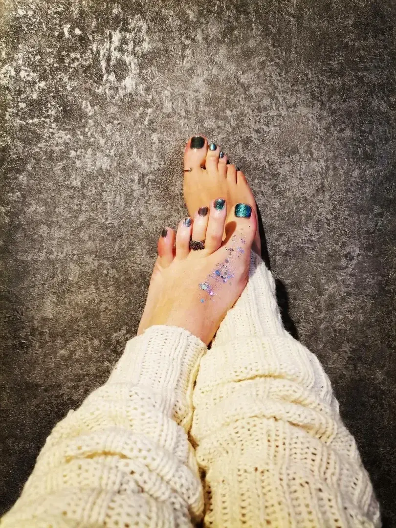 Leak & nude 2 — Lespiedsdelyanna