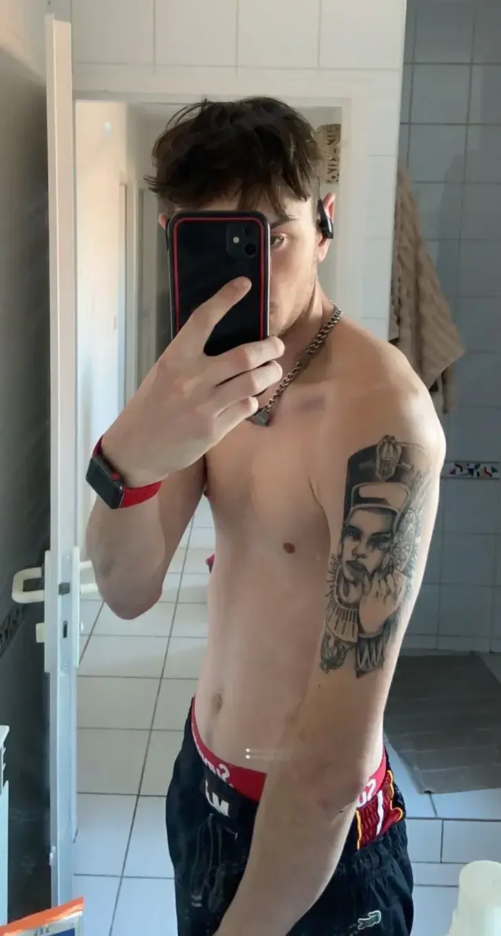 Leak & nude 1 — Grandbrun34