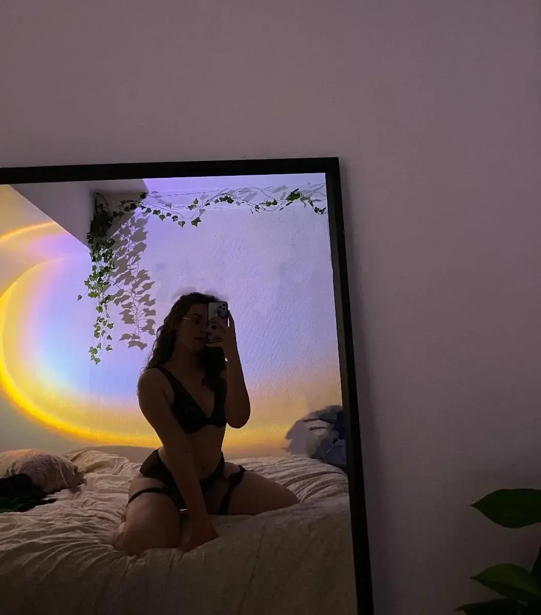 Leak & nude 4 — Aduxx