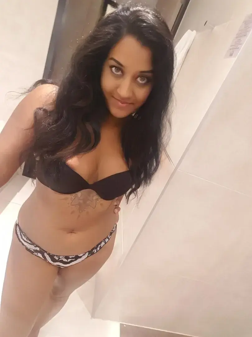 Hotel bathroom hits harder !