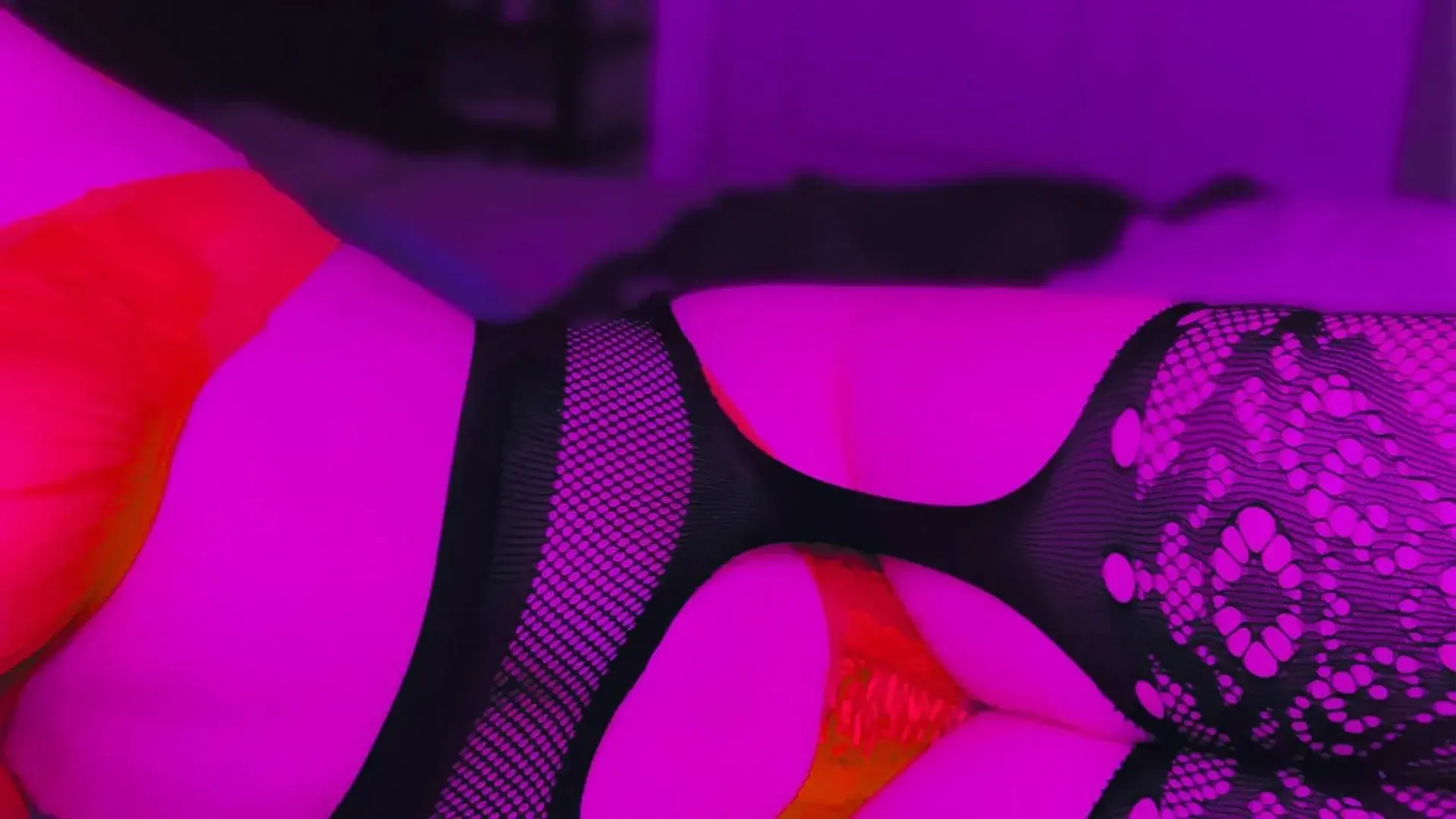 Leak & nude 1 — Yourshappyfeets