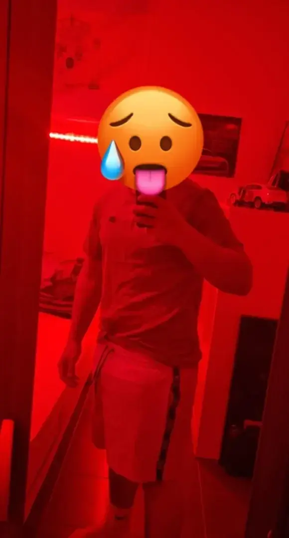 Leak & nude 3 — Math64