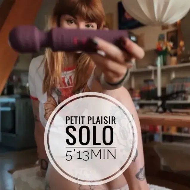 Leak & nude MYM — Neoty77 : « Petit plaisir en solo • 5’13minJ’avais envie de simplicité aujourd’hui, viens me regarder m’amuser avec mon wand dans plusieurs positions jusqu’à ce que mes cuisses tremblent 🥵 Vidéo naturelle et spontanée ❤️ » (MYM)