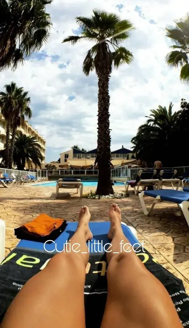 Leak & nude 5 — cutie_little_feet