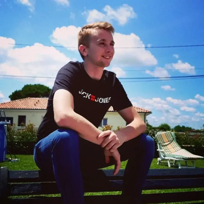 Leak & nude 1 — Tom-btz64