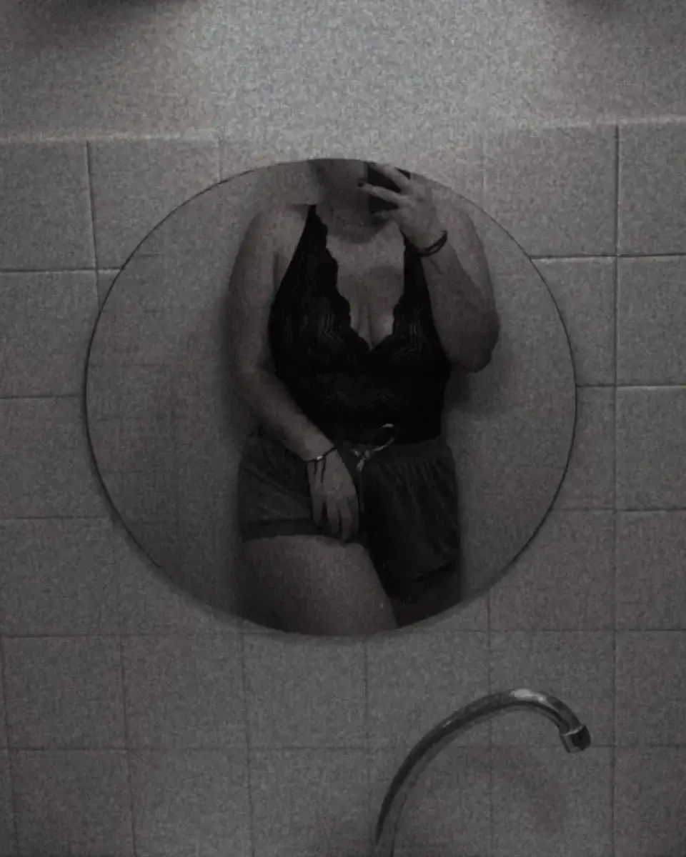 Leak & nude 5 — Moons_