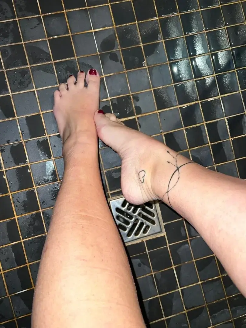 Leak & nude 1 — Virgini_
