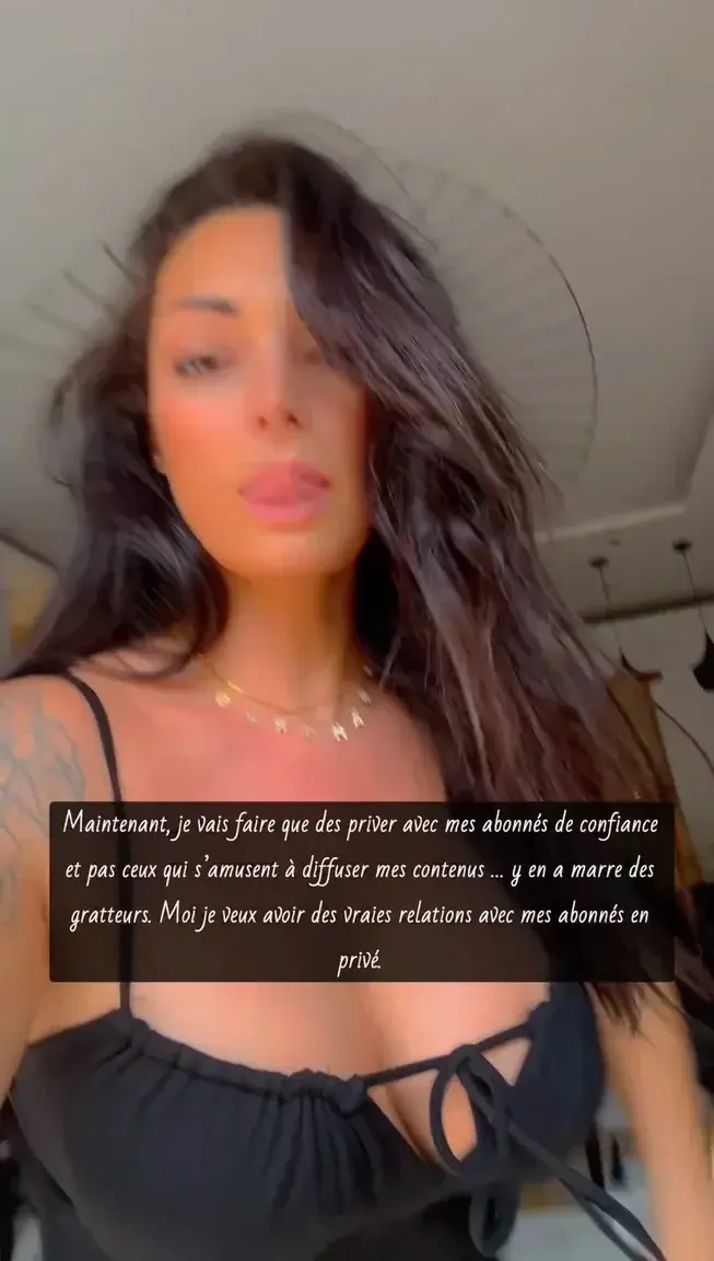 Leak & nude MYM — Emilienefnaf : « Il y en aura que pour les vrais maintenant. » (MYM)