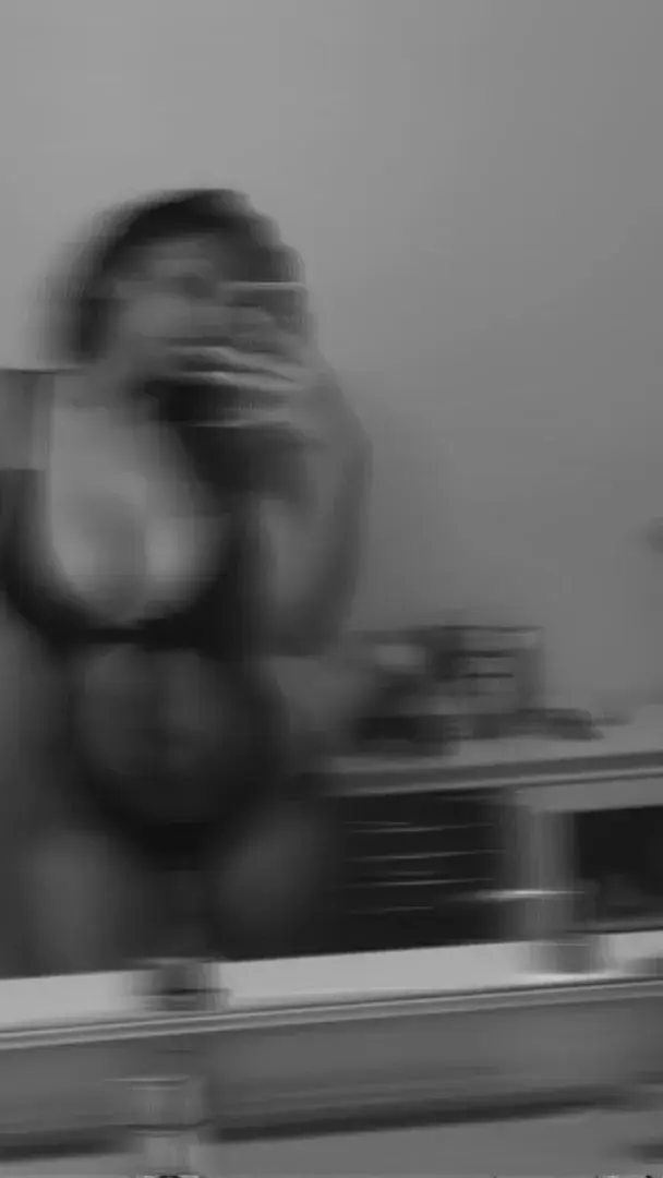 Leak & nude 1 — Honeyjee
