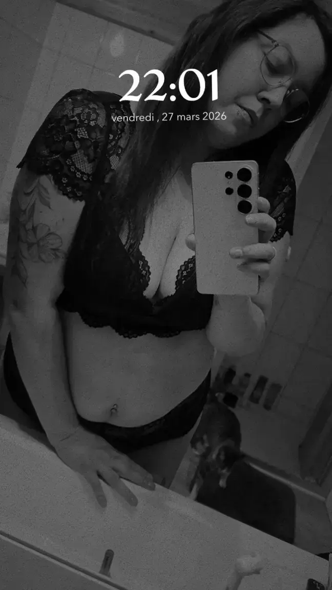 Leak & nude 1 — _persephone-swissgirl