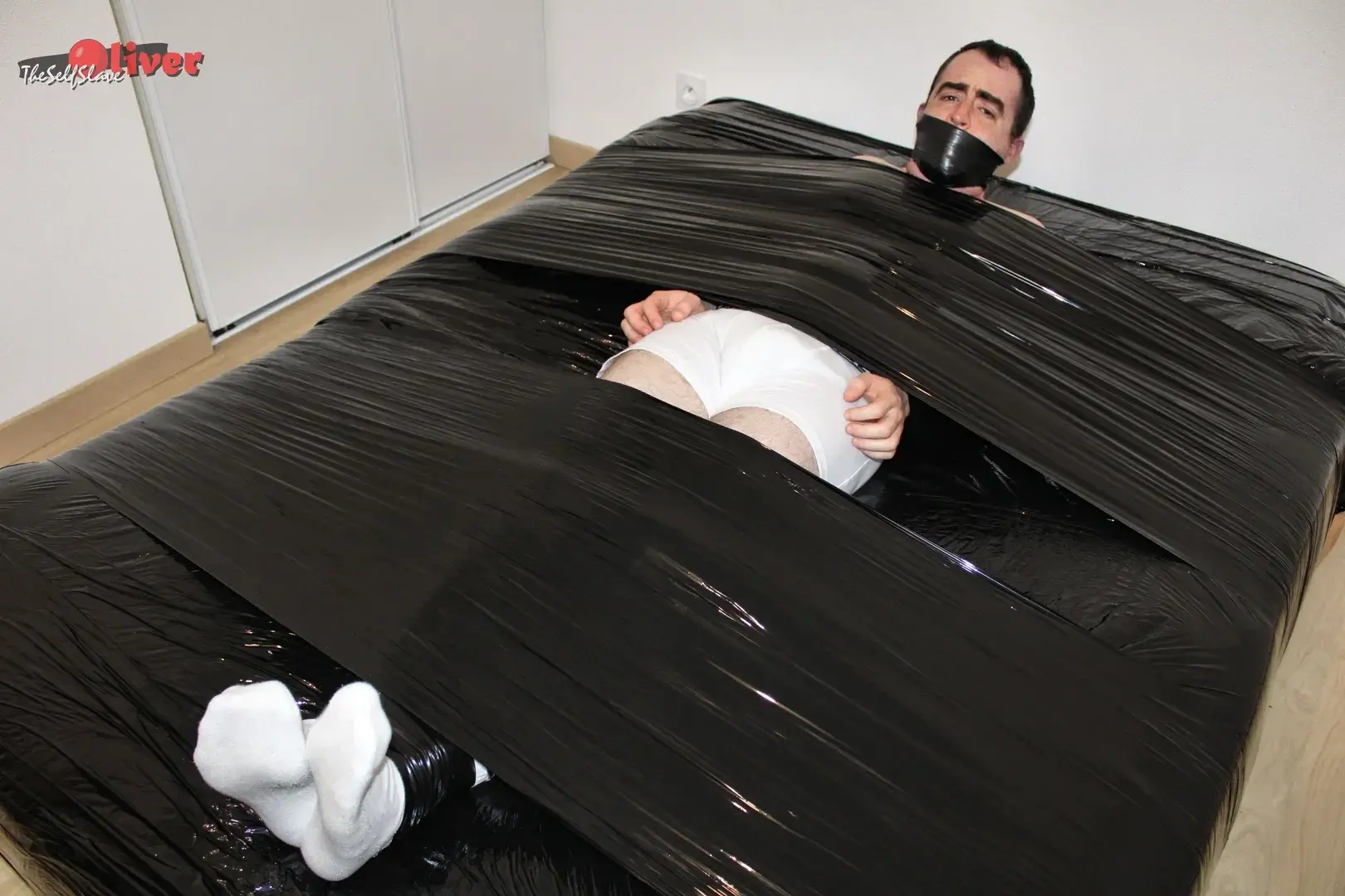 Leak & nude 15 — Olivertheselfslave