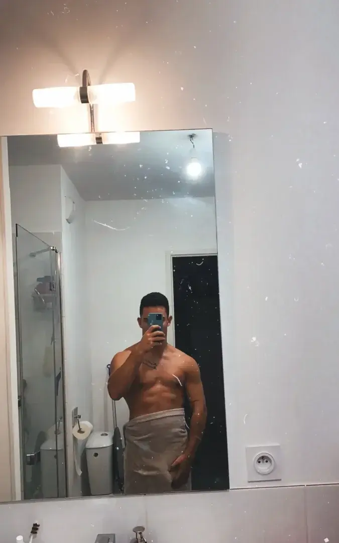 Leak & nude 6 — Ramon_la_fraise