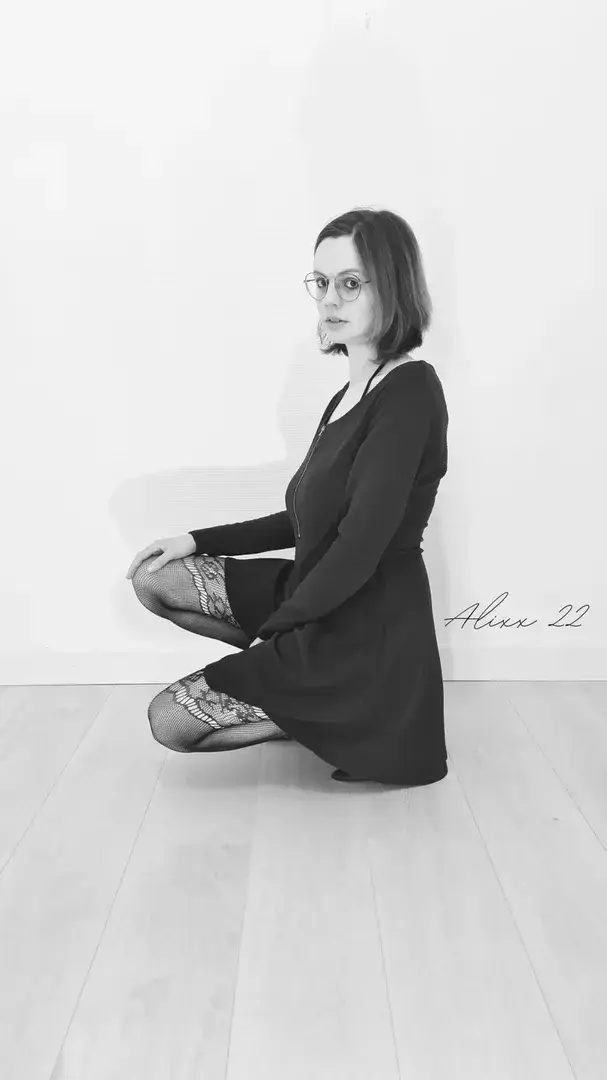 Leak & nude 2 — Alixx_22