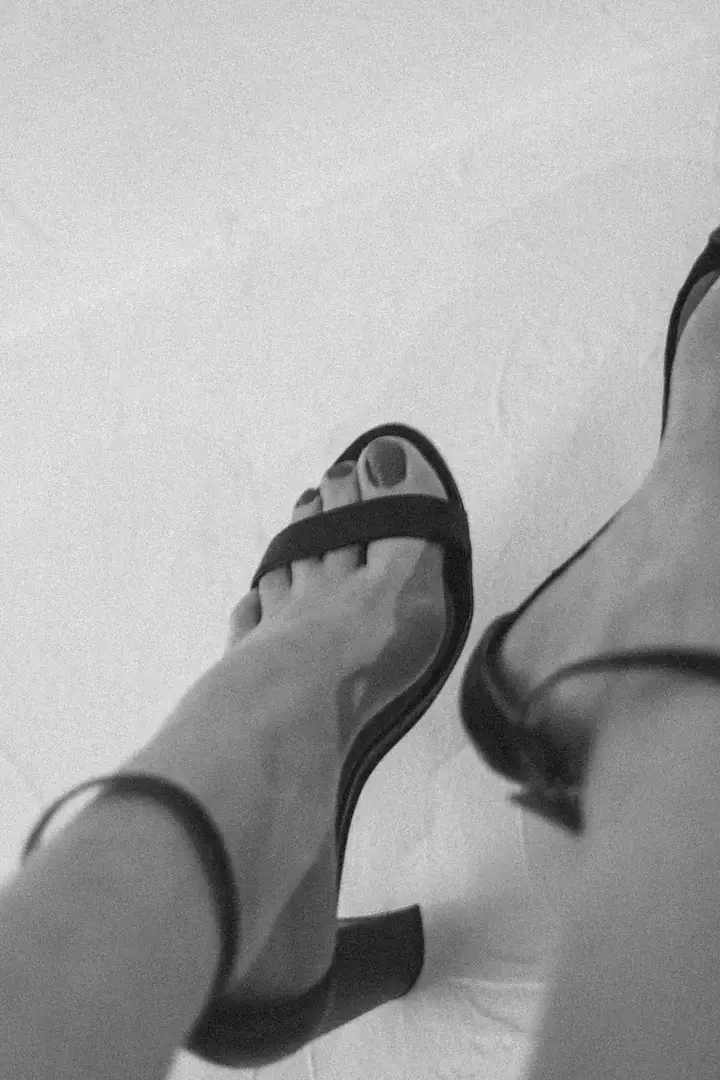 Leak & nude 1 — sacha_prettyfeet