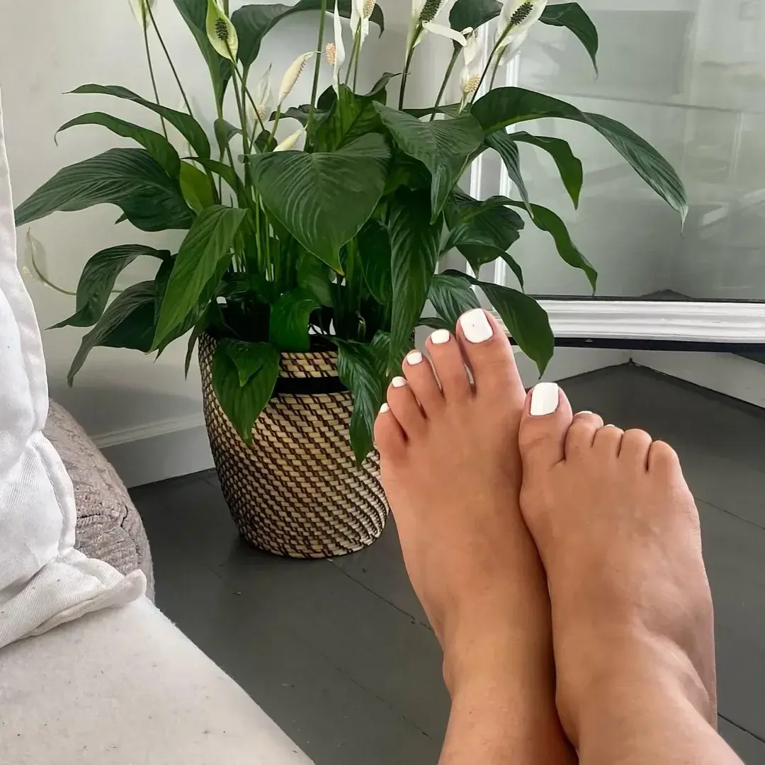 Leak & nude 1 — Eatmyfeets