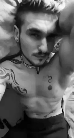 Leak & nude 1 — Adrix_