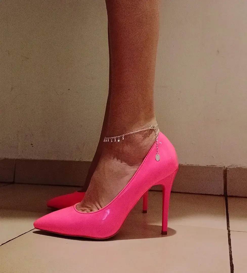 Leak & nude 6 — Piedsucree