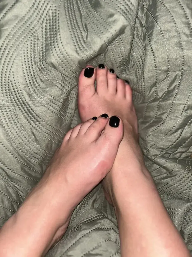 Leak & nude 2 — Luciatchita