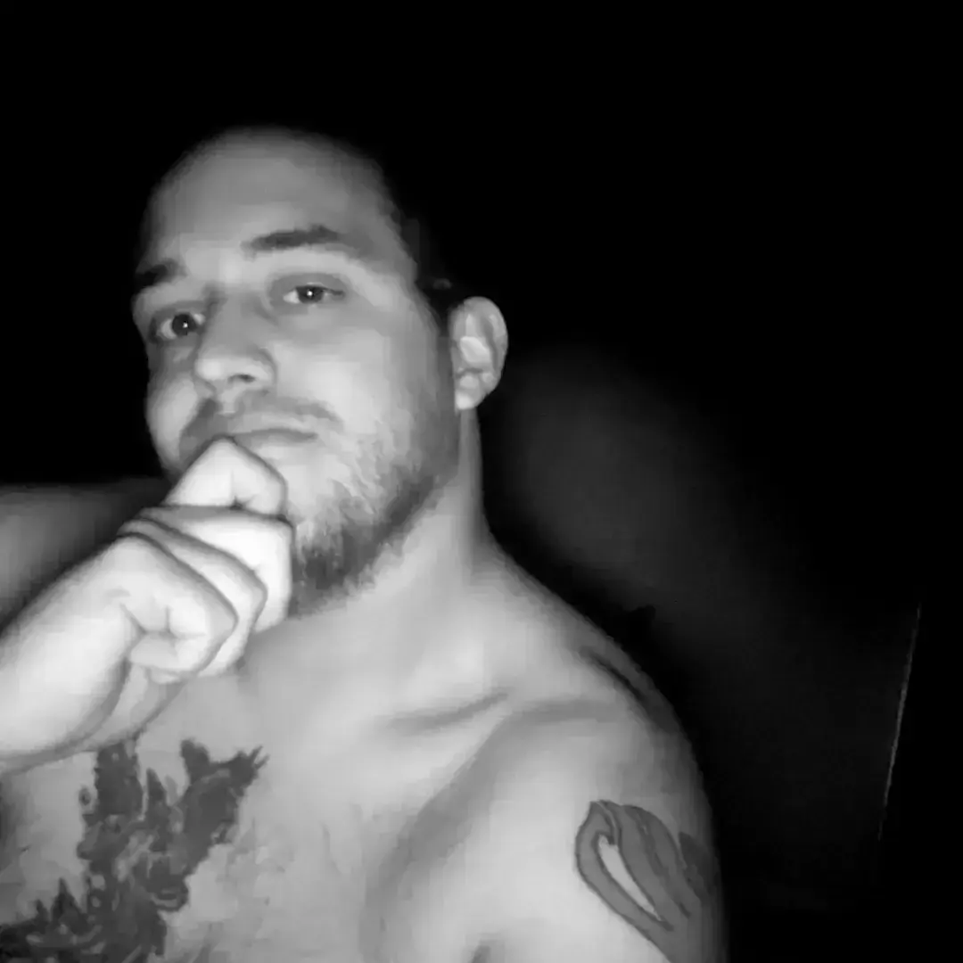 Leak & nude 1 — Heathcliff