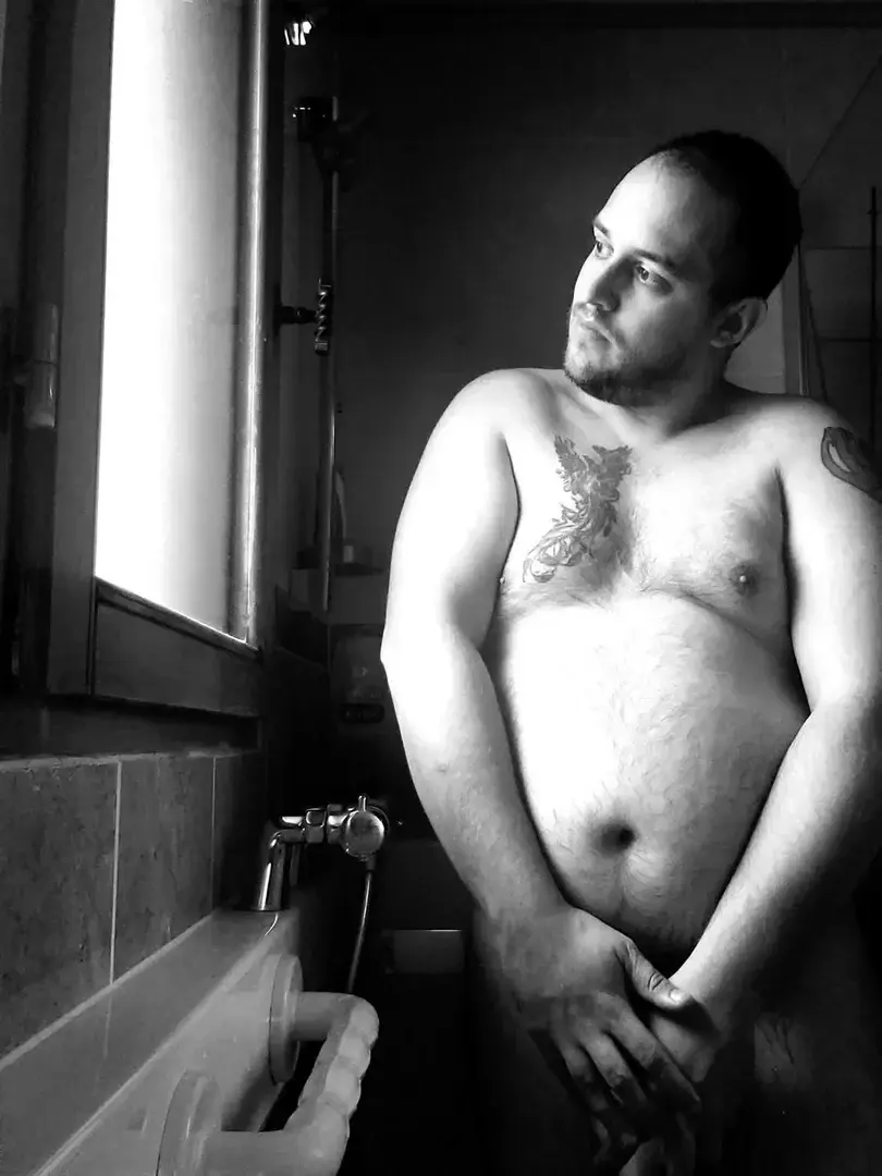 Leak & nude 3 — Heathcliff