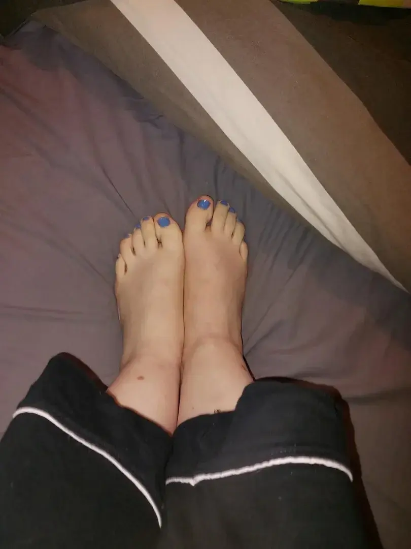 Leak & nude 2 — Juliebeaupieds