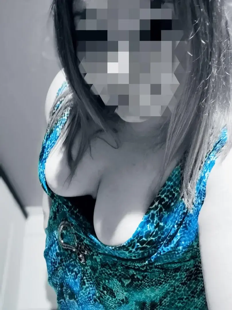 Leak & nude 4 — Curvy_lola