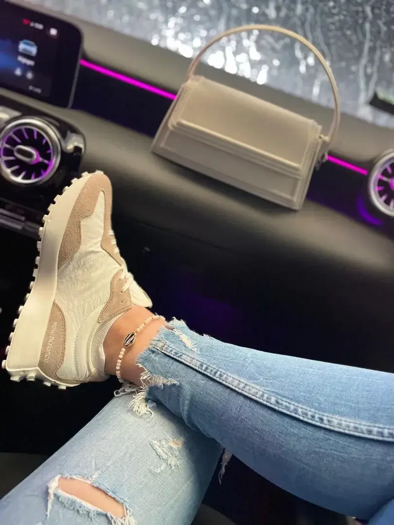 Leak & nude 1 — Feettolick
