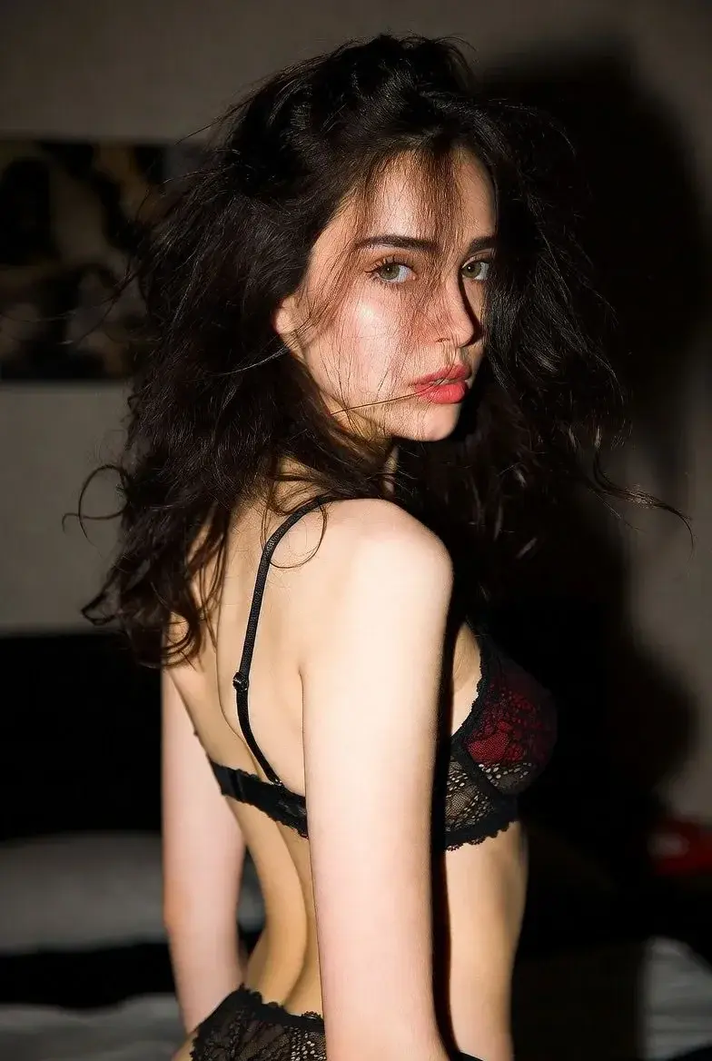 Leak & nude 13 — Camilya