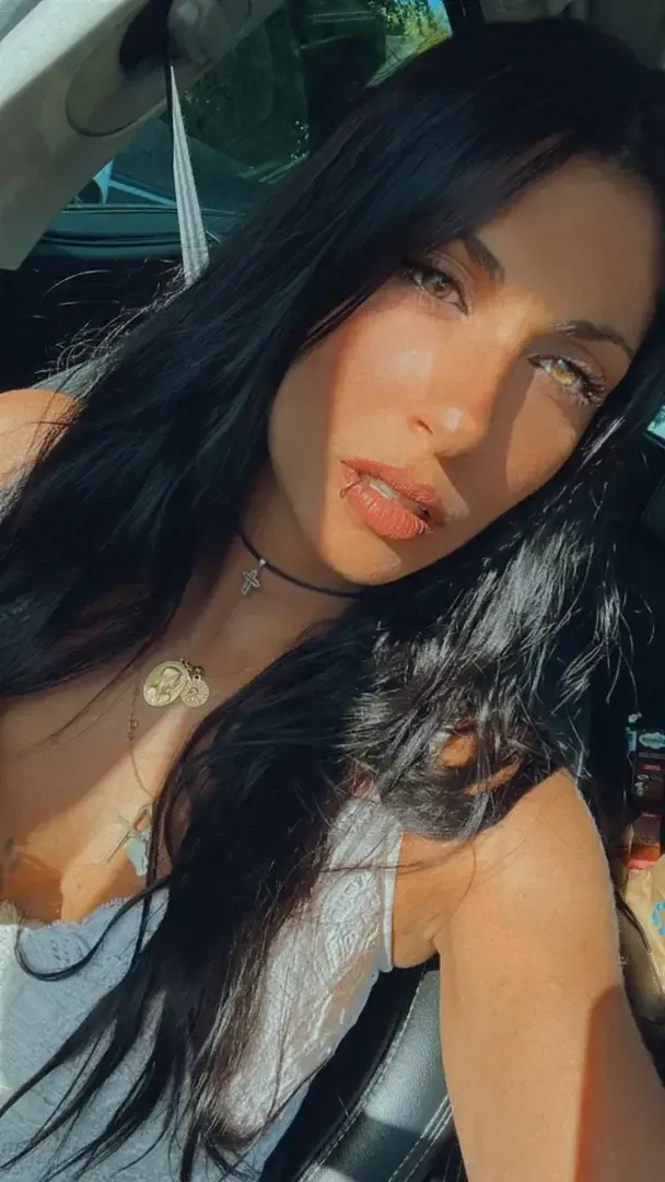 Leak & nude 2 — Skyler08
