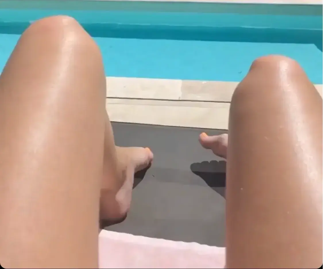 Leak & nude 1 — _feetloves25