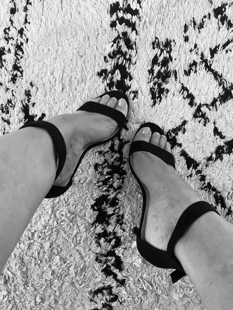 Leak & nude 1 — iloveyourfeet
