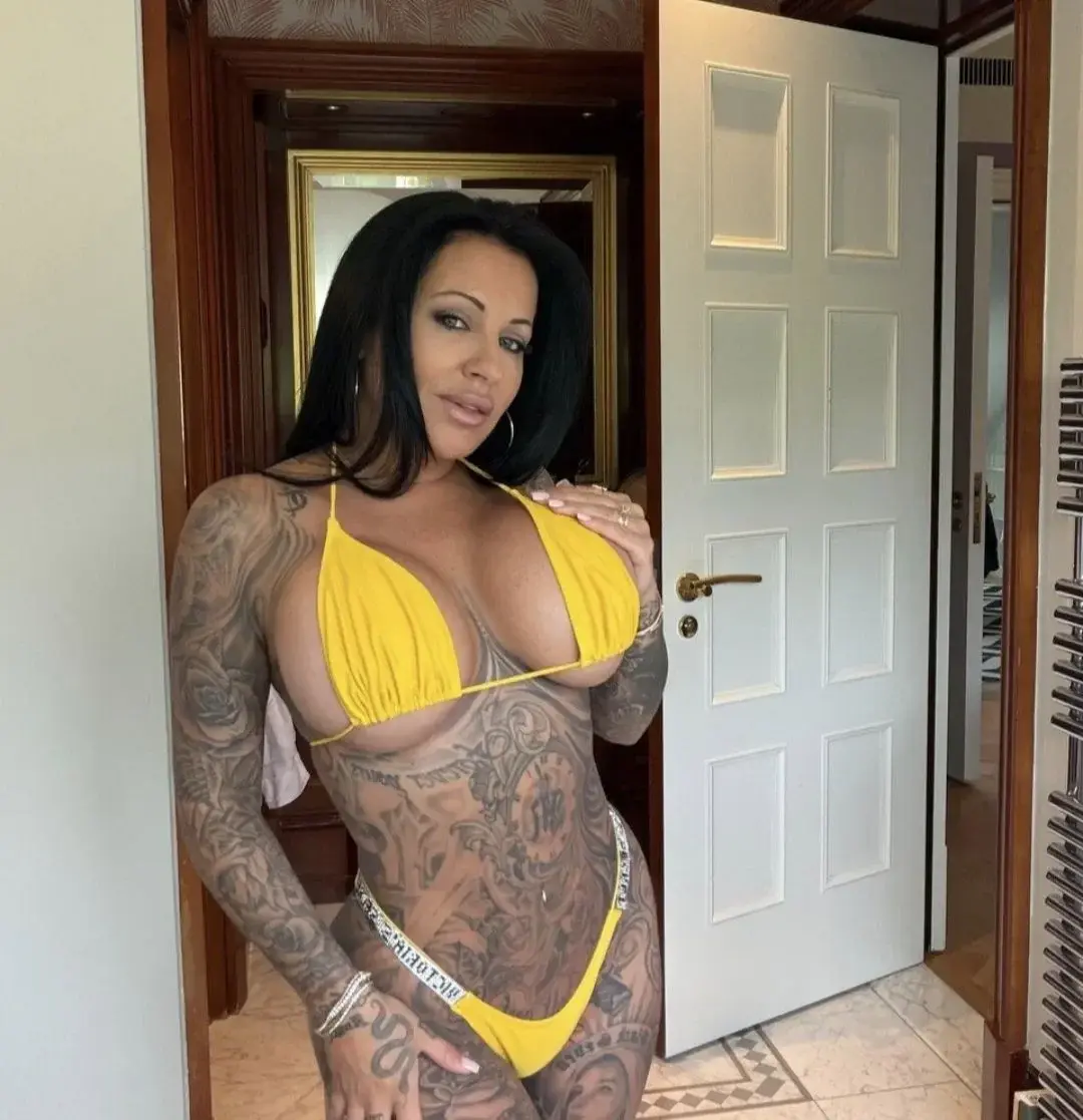 Leak & nude 20 — Followjuliajasmin
