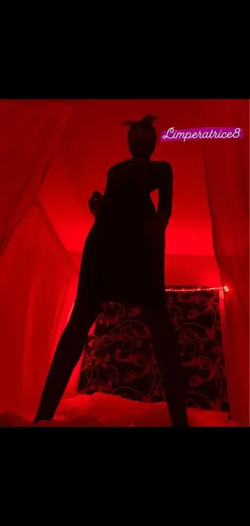Leak & nude 5 — Limperatrice8