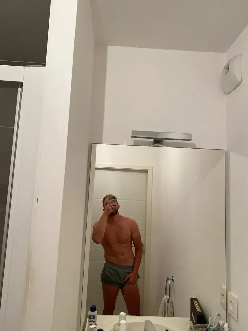 Leak & nude 1 — Simon_summer