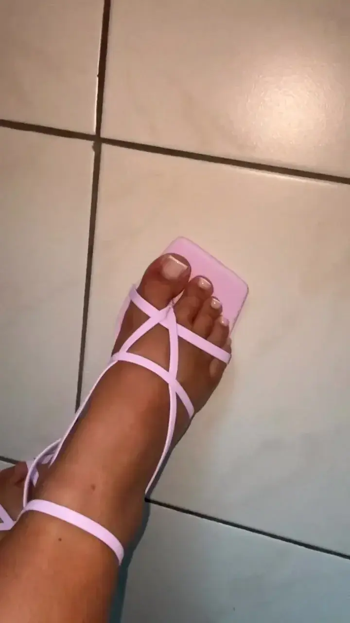 Leak & nude 2 — flo_26
