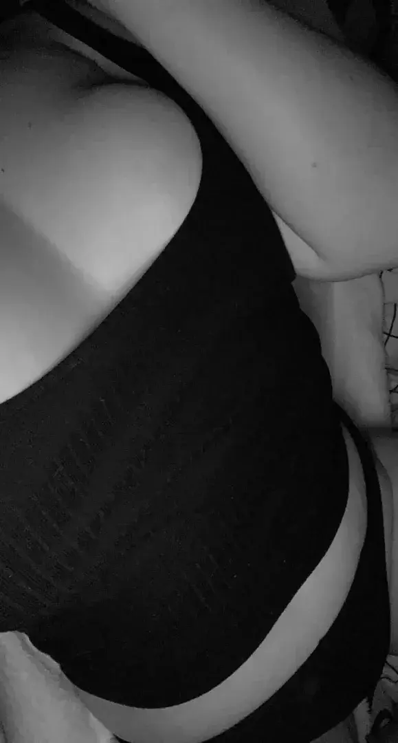 Leak & nude 2 — Leleshugga