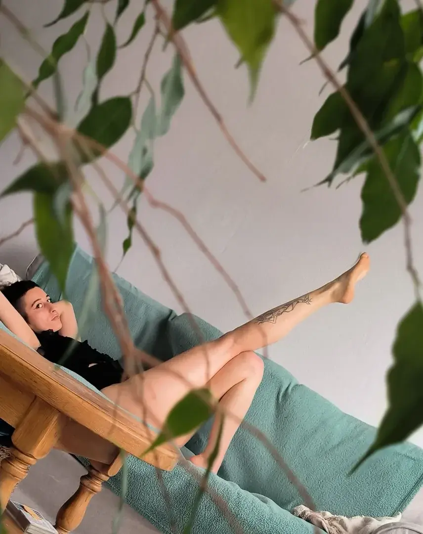 Leak & nude MYM — Rubis_extas : « 2026 sera Soo sexy mon coeurBonne année bonne santé bonne réussite a tout vos projets qu'importe soit leur logique nous méritons tous le bonheur l'amour et la légèreté de vivre ❤️ » (MYM)