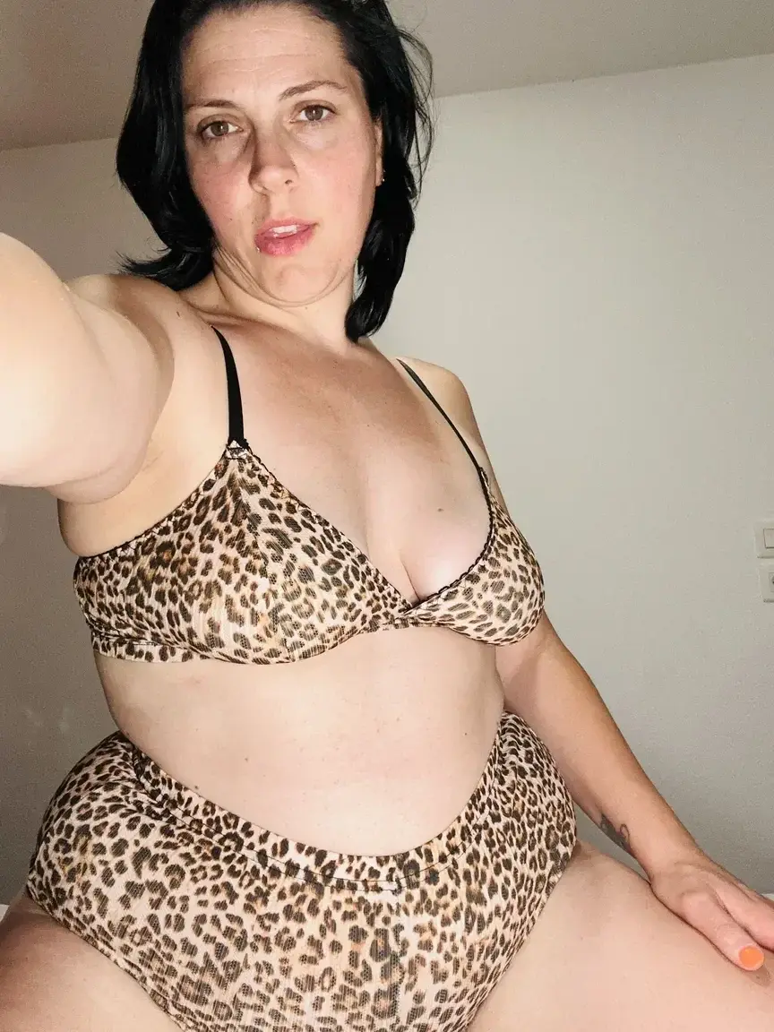 Abo gratuit code : ALIXCADEAUX EN PRIVÉ 😝