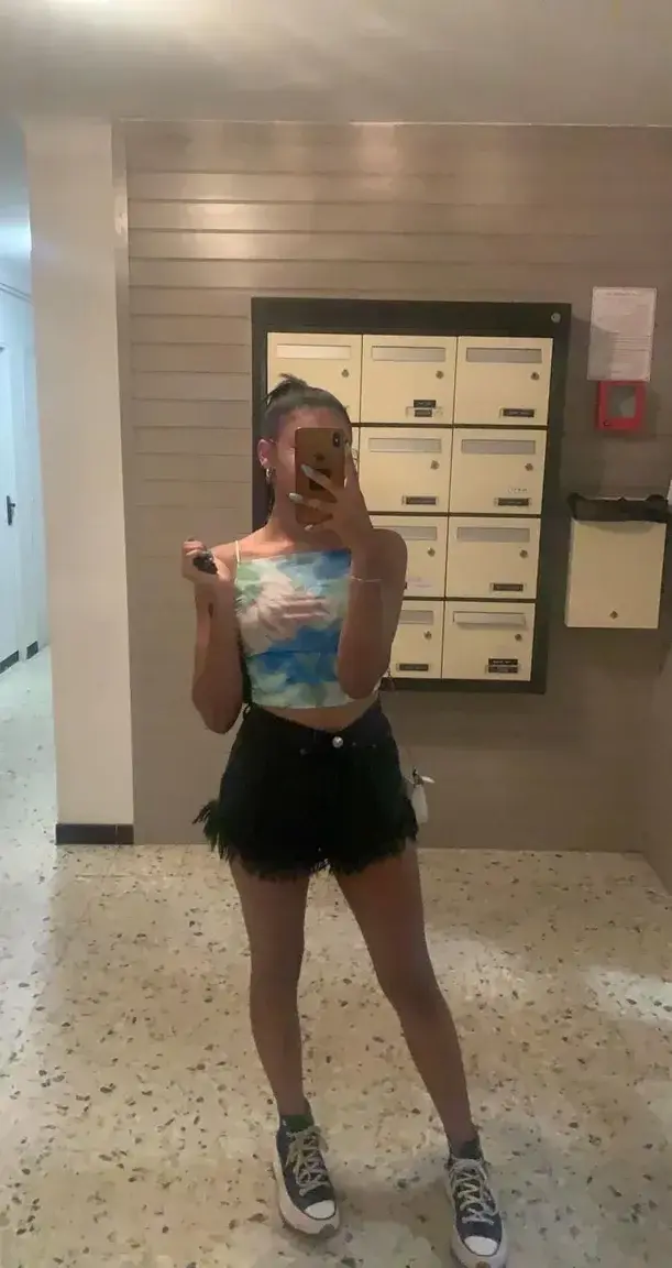 Leak & nude 5 — Lola0101