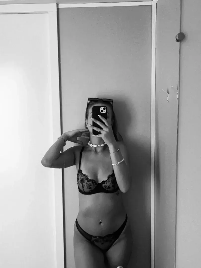 Leak & nude 5 — Mym-juliette