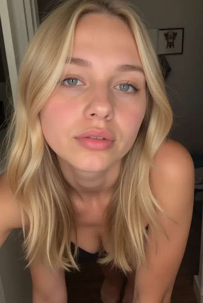 Leak & nude 1 — Manoninky