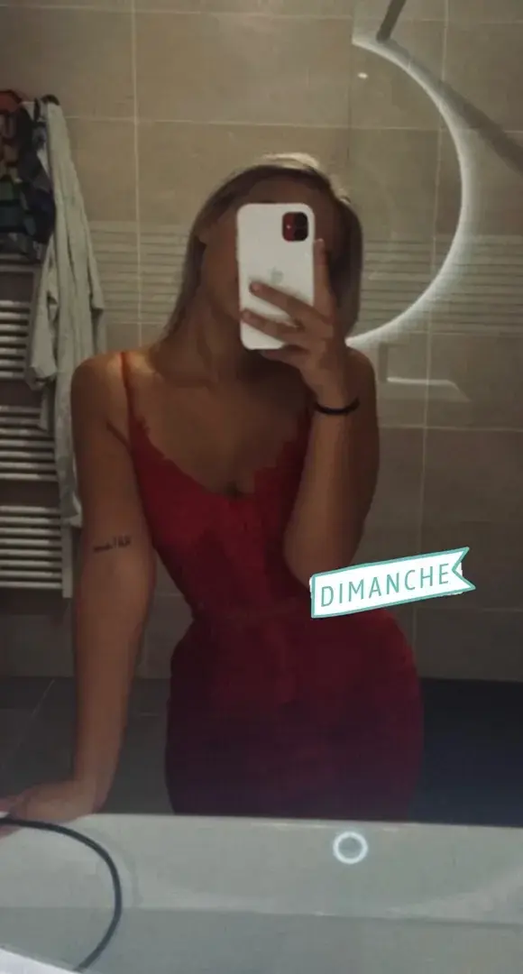 Leak & nude 3 — Laura31_