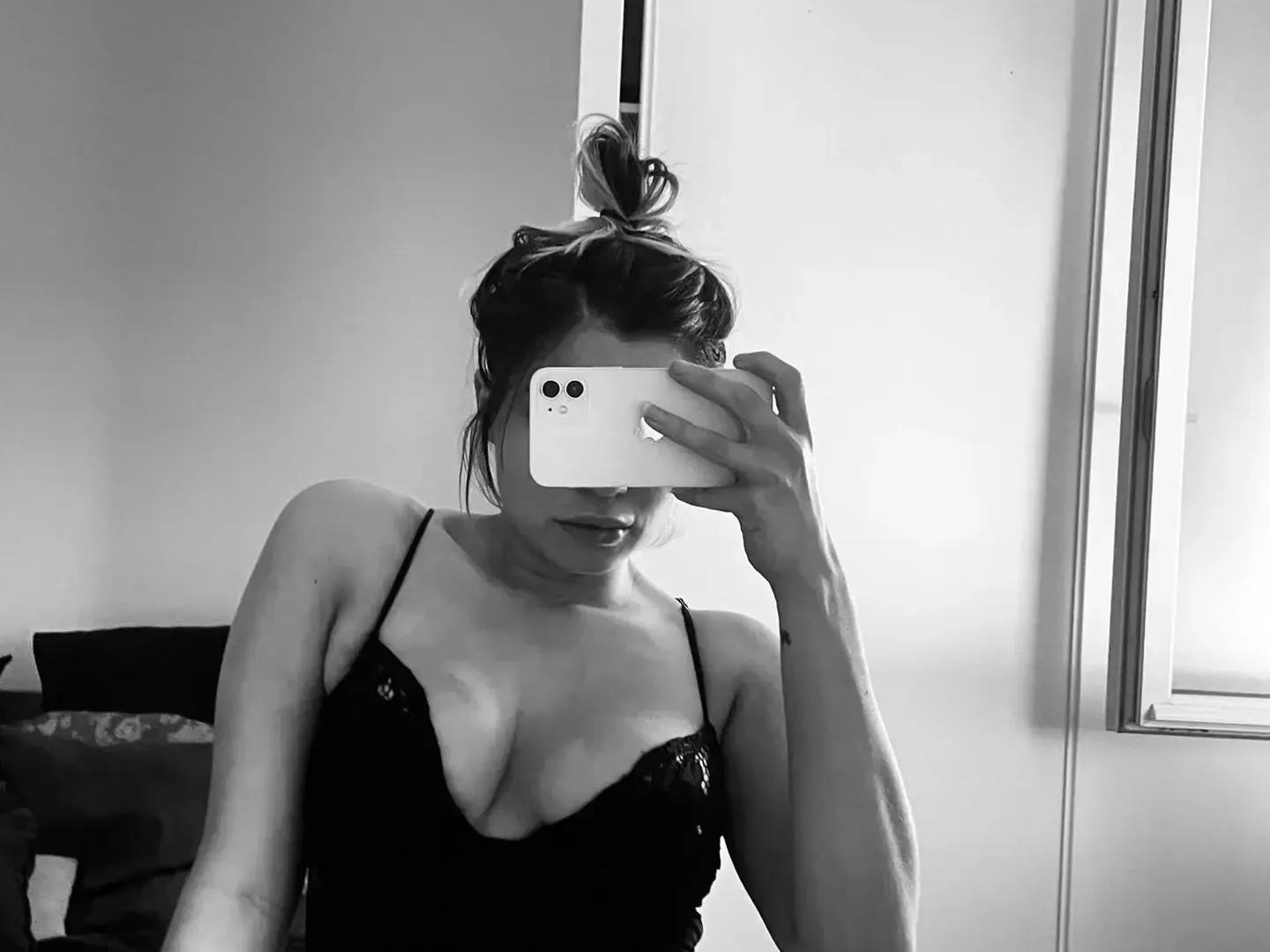 Leak & nude 2 — melr