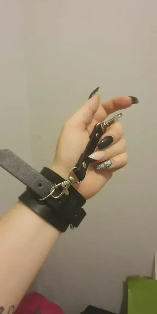 Leak & nude 2 — Littlegoth