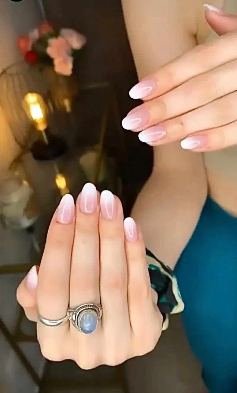 Leak & nude 2 — Feetandhandsofagirl