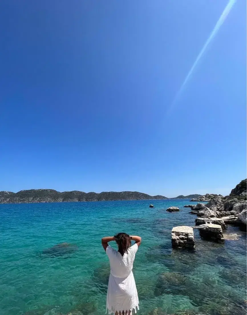Leak & nude 1 — Atlanthyde