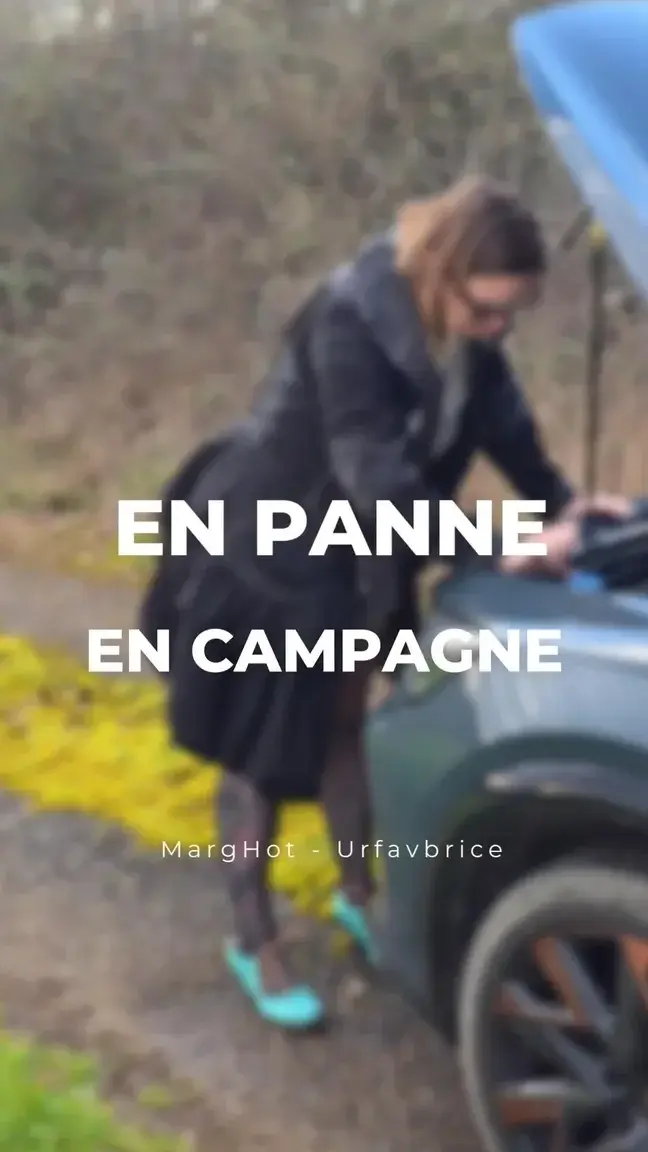 Nouvelle vidéo : En panne sur une route de campagne… le dépannage a dérapé !Mes amours Je suis tombée en panne sur une petite route de campagne.Un mec coquin s’est arrêté pour me dépanner…Je lui ai montré le moteur, mais il avait clairement autre chose en tête.Sans perdre de temps, il s’est jeté sur moi : il m’a mangé la chatte sur le capot, puis m’a baisée fort contre la voiture et dans le coffre.C’était rapide, sauvage et très chaud ! …Mais ma voiture est toujours en panne à la finLa vidéo est bientôt disponible dans votre feed si vous êtes abonné(e)s.Si tu n’es pas encore abonné(e), rejoins-moi vite pour tout voir en illimité !Bisous très chauds (et un peu en panne),Ta salope préférée